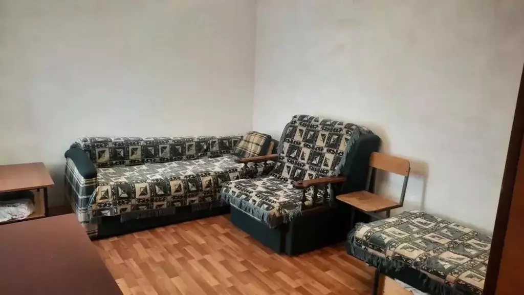 Дом в Белгородская область, Белгород Локомотивная ул., 24/2 (30 м) - Фото 1