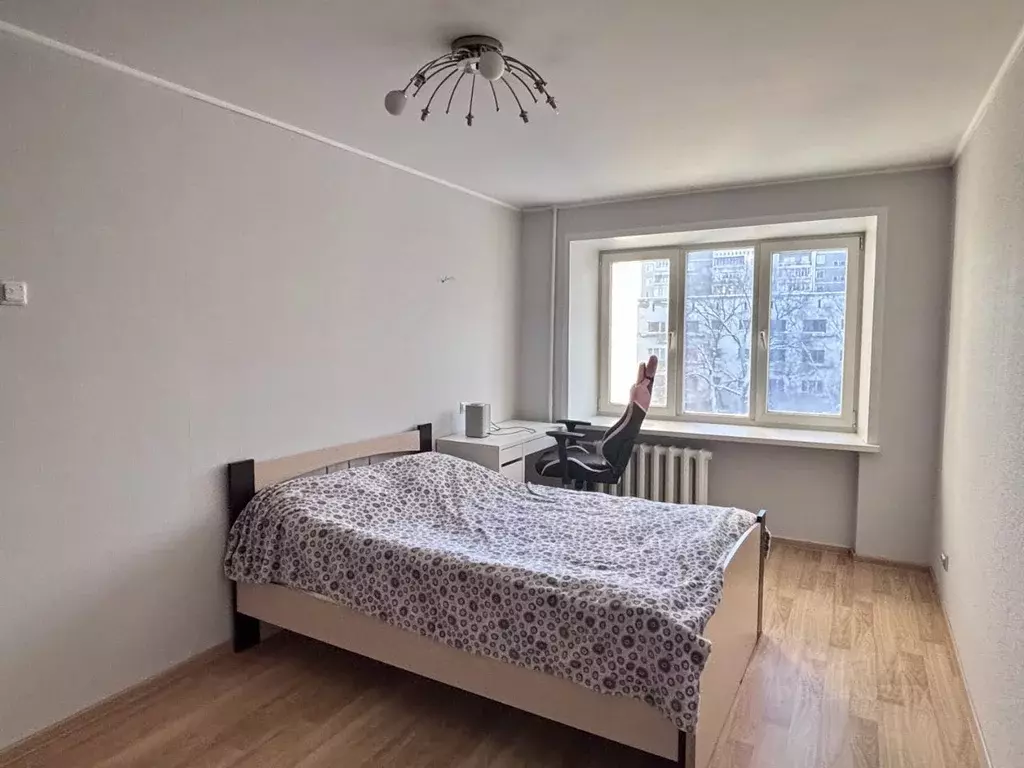 2-к кв. Свердловская область, Екатеринбург ул. Металлургов, 30к3 (47.1 ... - Фото 1