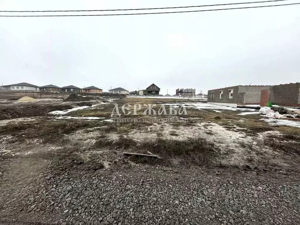 Участок в Белгородская область, Старый Оскол ул. Яружная (15.0 сот.) - Фото 1