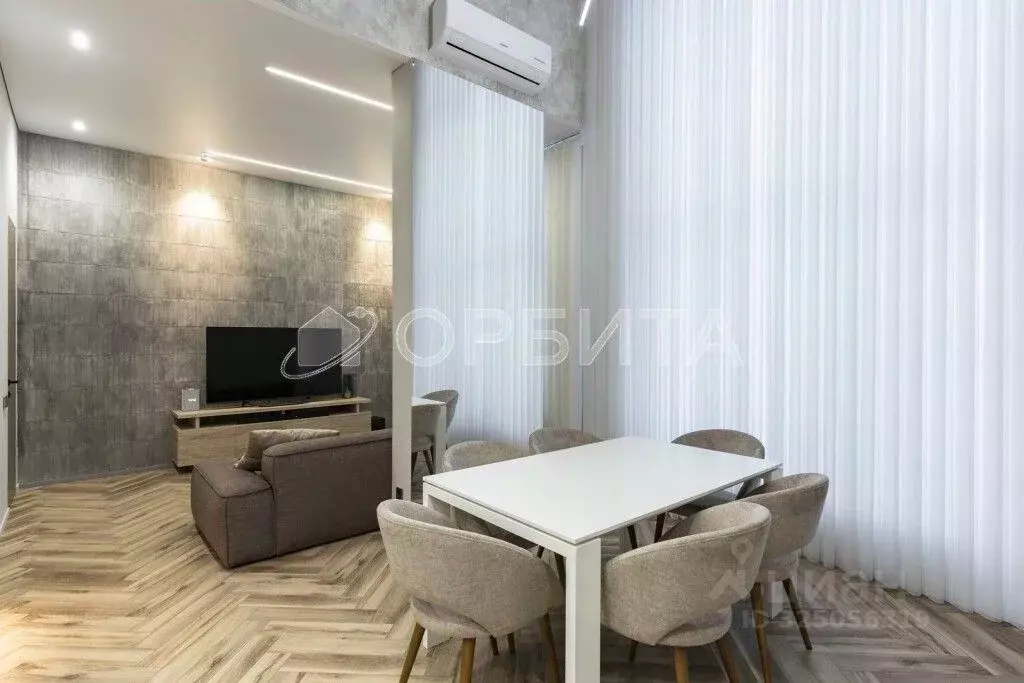 2-к кв. Тюменская область, Тюмень ул. 50 лет Октября, 57Бк2 (140.0 м) - Фото 1