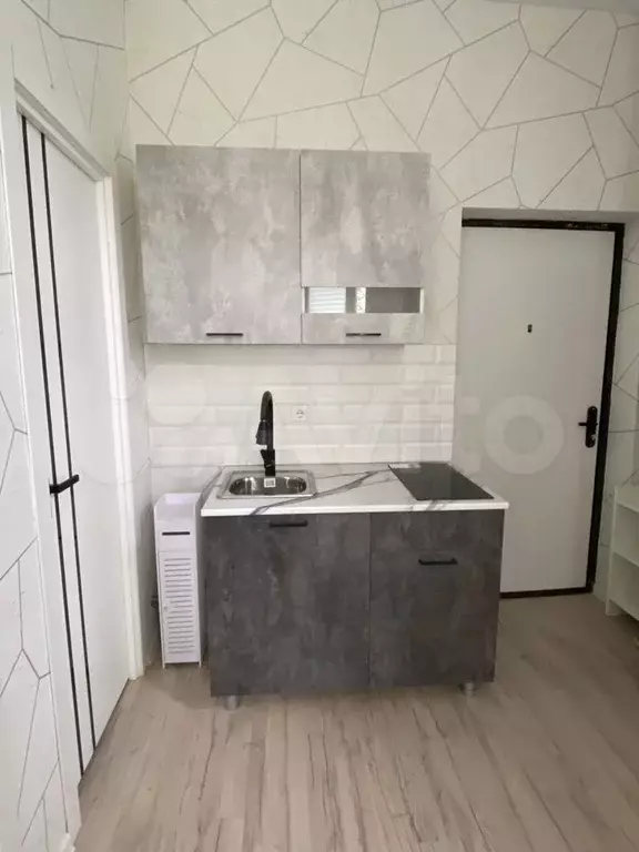 1-к. квартира, 25 м, 2/5 эт. - Фото 1