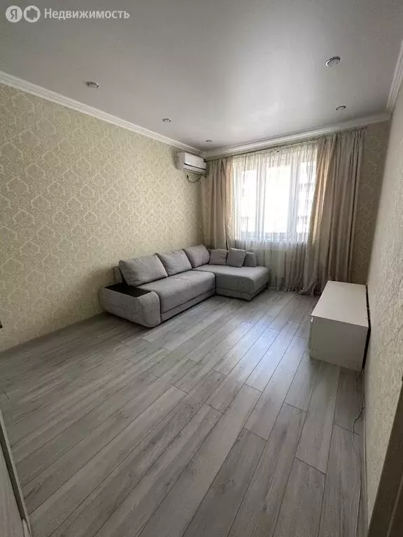 1-комнатная квартира: Краснодар, улица им. Героя Сарабеева В.И., 5 ... - Фото 1
