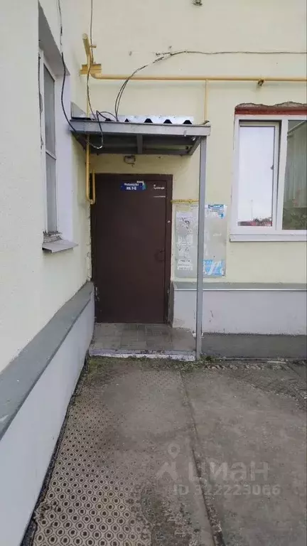 Комната Свердловская область, Каменск-Уральский Октябрьская ул., 60 - Фото 0