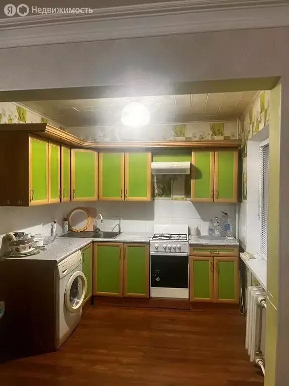 3-комнатная квартира: Астрахань, улица Савушкина, 33к2 (58.3 м) - Фото 1
