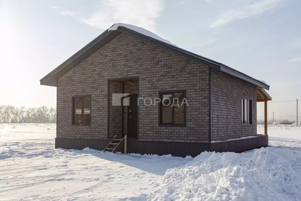 Дом в Кемеровская область, Новокузнецкий муниципальный округ, с. ... - Фото 1