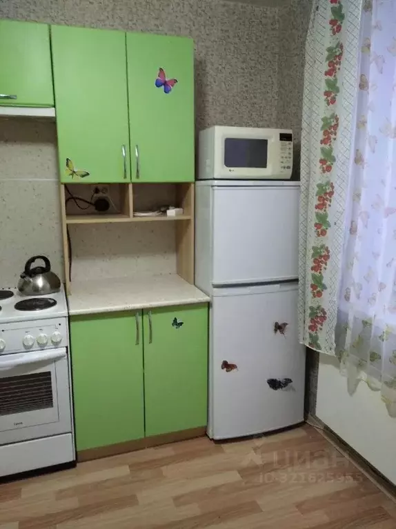 1-к кв. Курганская область, Курган Заозерный жилрайон, 7-й мкр, 15 ... - Фото 1