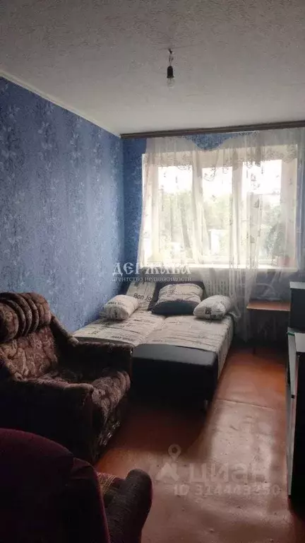 2-к кв. Белгородская область, Старооскольский городской округ, с. ... - Фото 0