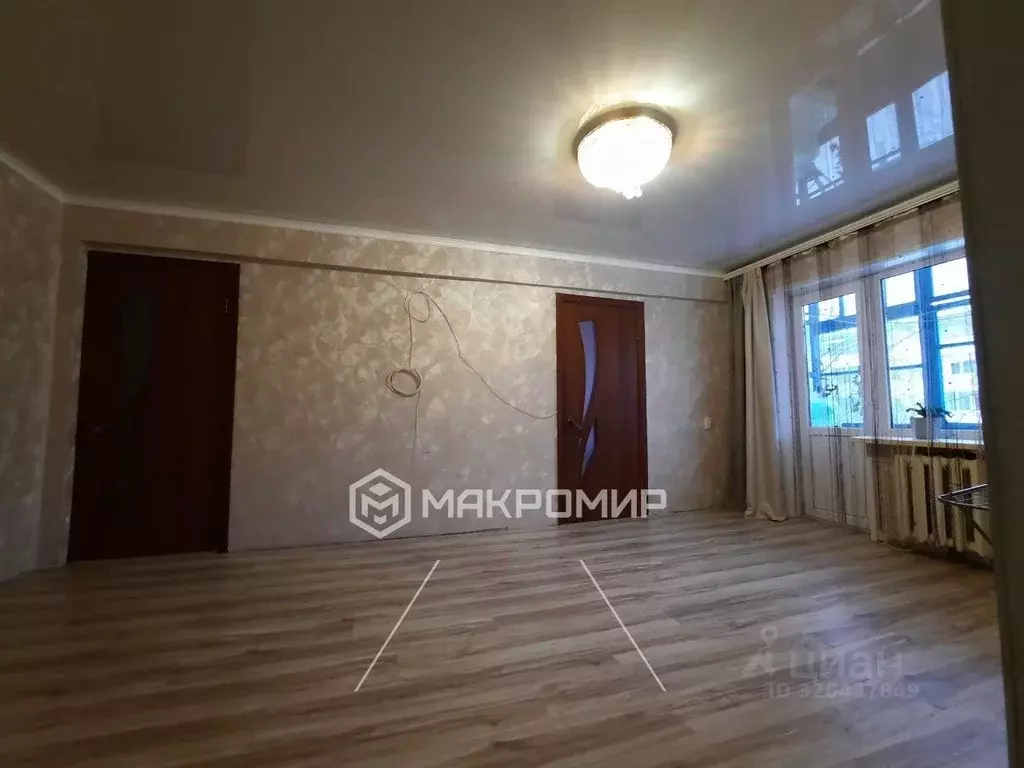 3-к кв. Брянская область, Брянск ул. Дружбы, 10 (48.0 м) - Фото 2