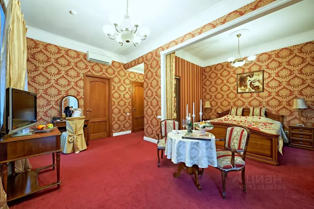 Комната Санкт-Петербург ул. Радищева, 24 (37.0 м) - Фото 1