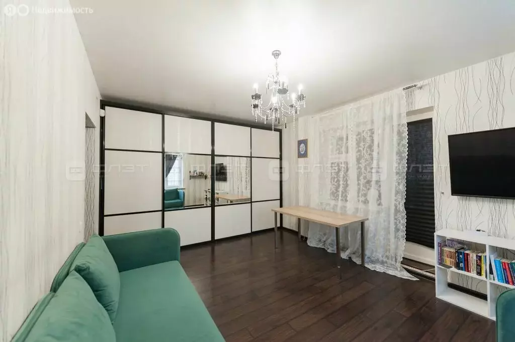 3-комнатная квартира: Казань, улица Адоратского, 4 (92.6 м) - Фото 2