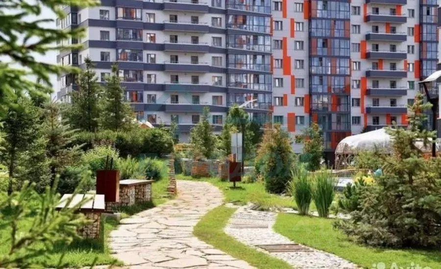 3-к кв. Новосибирская область, Новосибирск ул. Лескова, 35 (66.8 м) - Фото 1