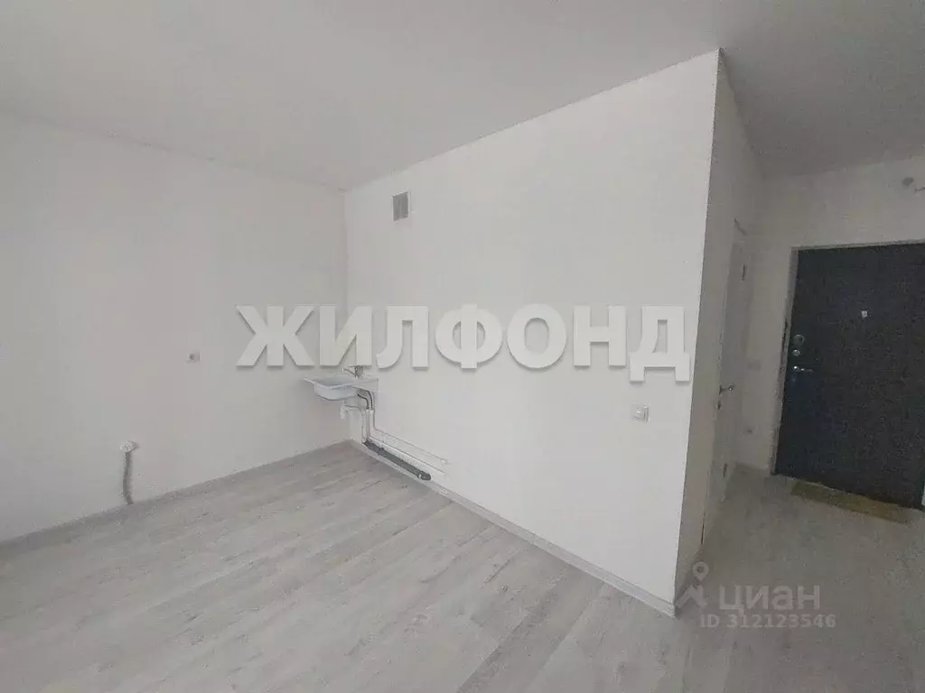 Студия Ханты-Мансийский АО, Нефтеюганск 16а мкр, 53 (24.1 м) - Фото 1