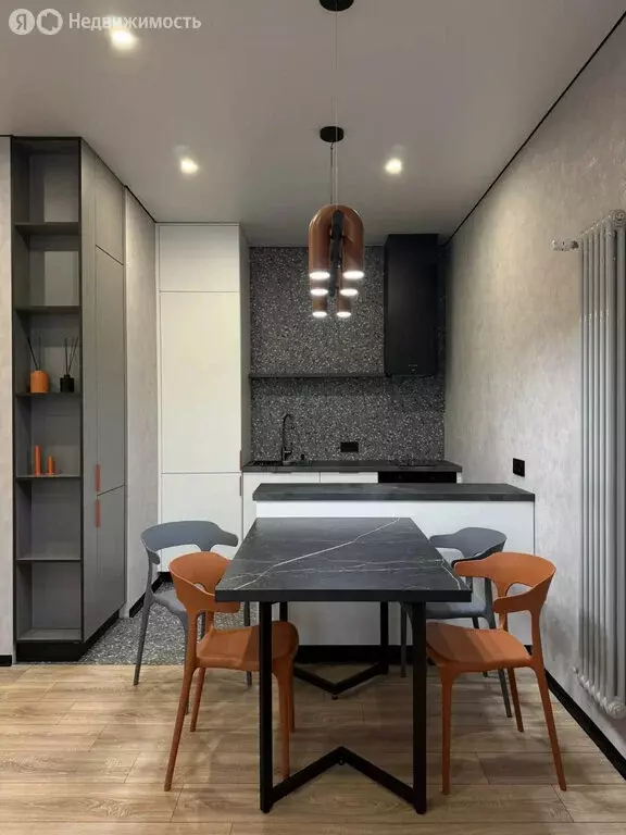 2-комнатная квартира: Ростов-на-Дону, Привокзальная площадь, 3 (54 м) - Фото 1