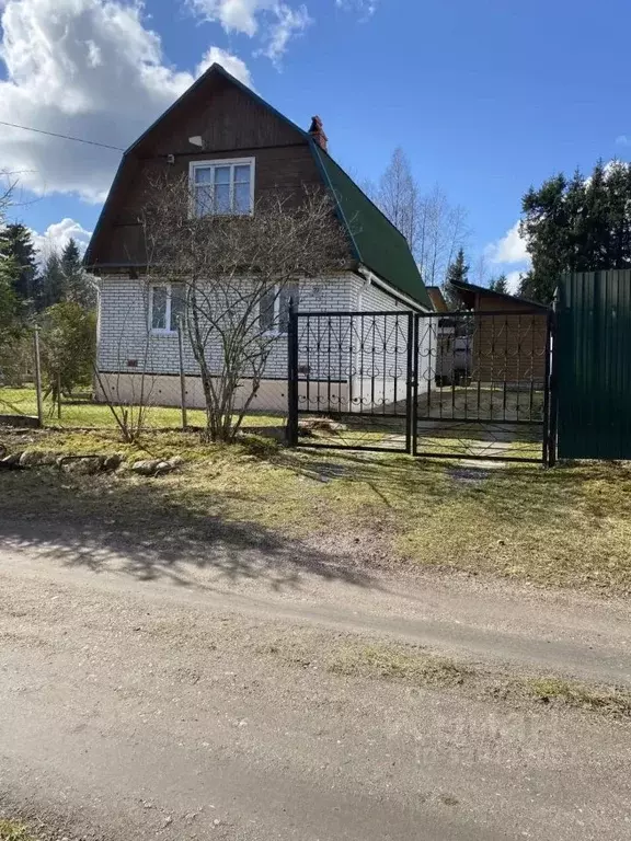 Дом в Ленинградская область, Выборгский район, Рощинское городское ... - Фото 0