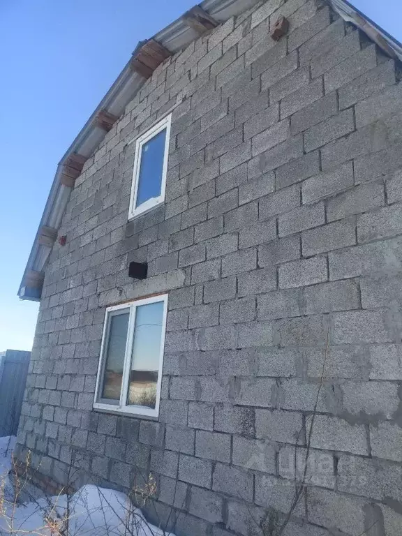 Дом в Самарская область, Кинельский район, Чубовка с/пос, с. Чубовка  ... - Фото 1