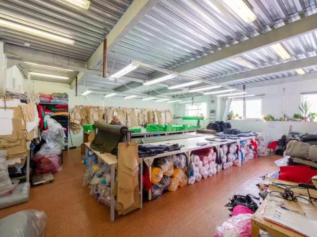 Производственное помещение в Санкт-Петербург просп. Тореза, 68А (305 ... - Фото 0