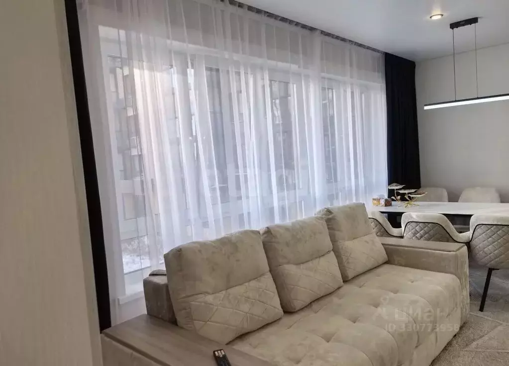 2-к кв. Иркутская область, Иркутск Байкальская ул., 426 (46.1 м) - Фото 1