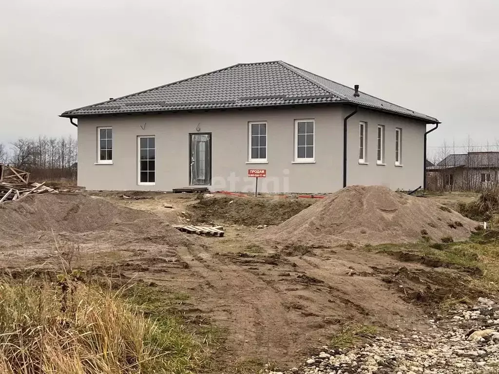 Дом в Калининградская область, Гурьевский муниципальный округ, пос. ... - Фото 1