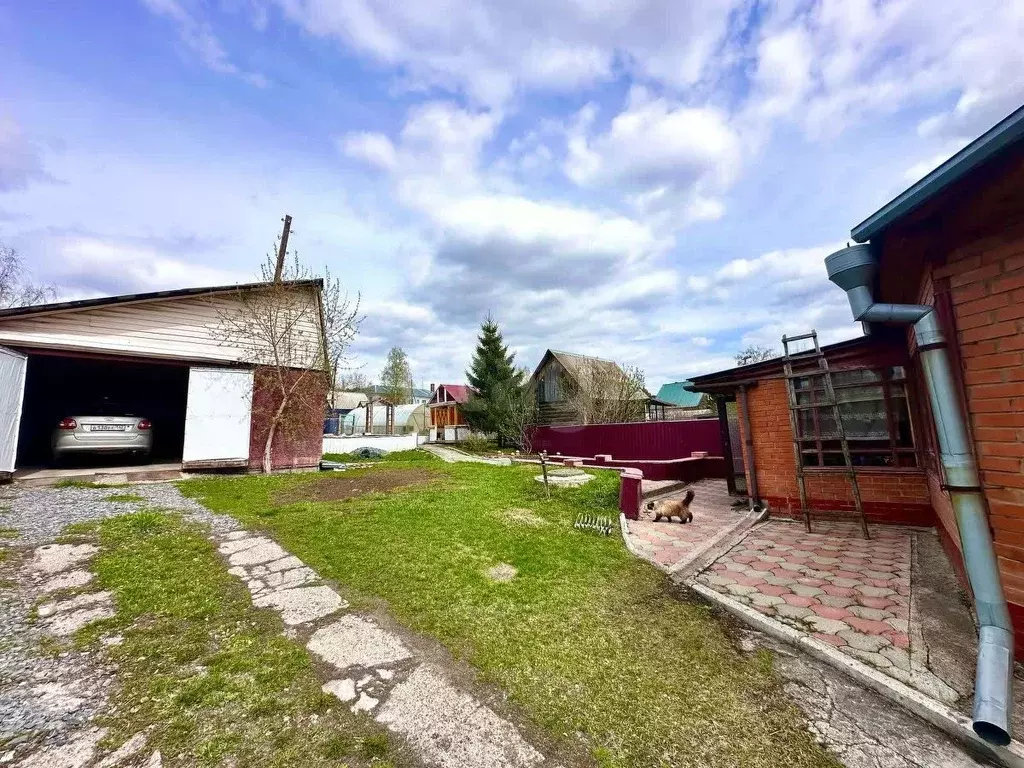 Дом в Кемеровская область, Кемеровский район, с. Верхотомское ул. ... - Фото 1