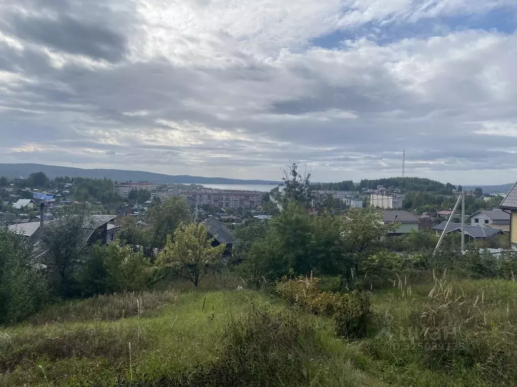 Дом в Свердловская область, Верх-Нейвинский пгт ул. Нагорная (21 м) - Фото 2