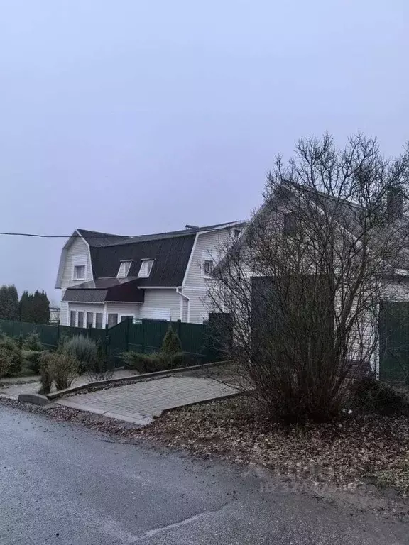 Дом в Белгородская область, Белгородский район, Ериковское с/пос, с. ... - Фото 1