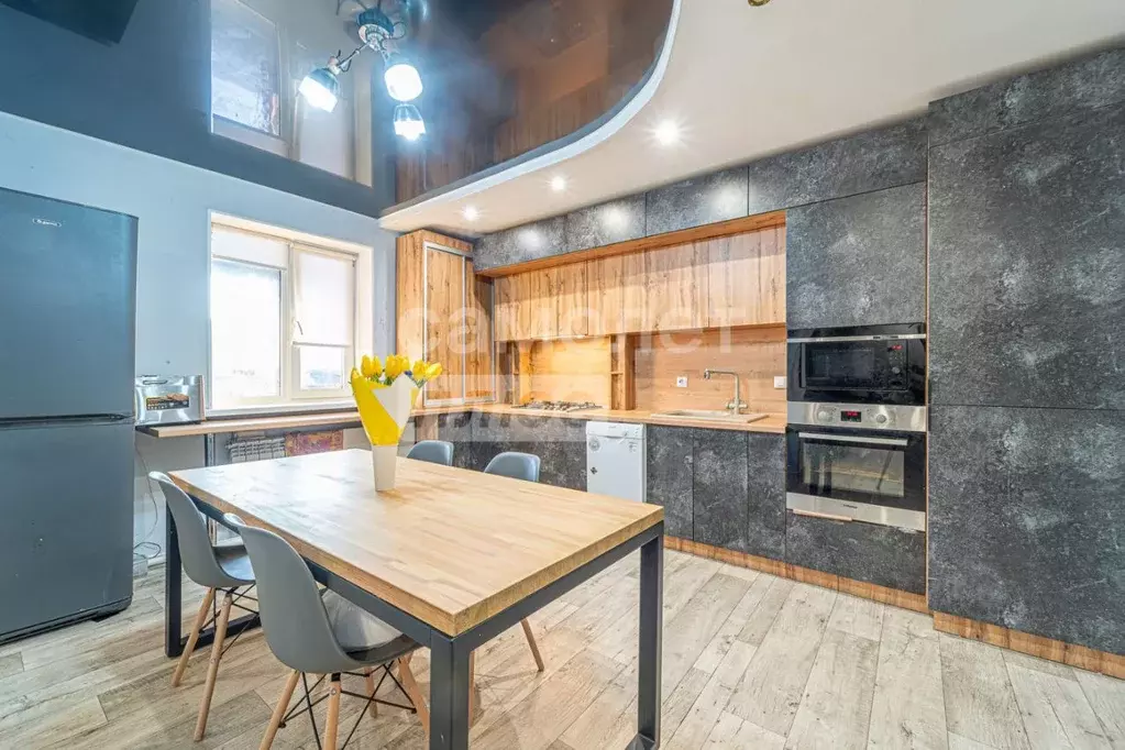 Таунхаус в Пермский край, Краснокамск ул. Новой Стройки, 97 (150 м) - Фото 1