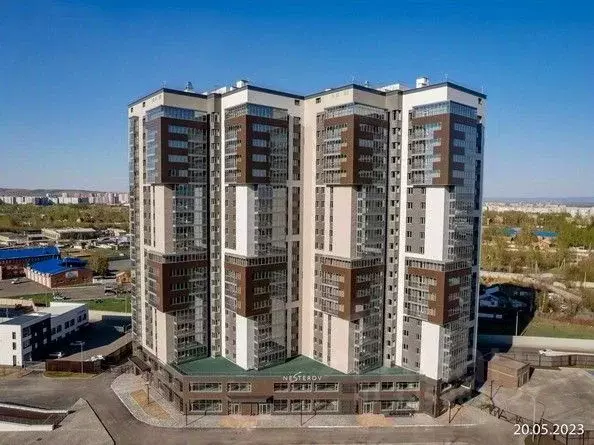 3-к кв. Красноярский край, Красноярск ул. Авиаторов, 3 (120.8 м) - Фото 1