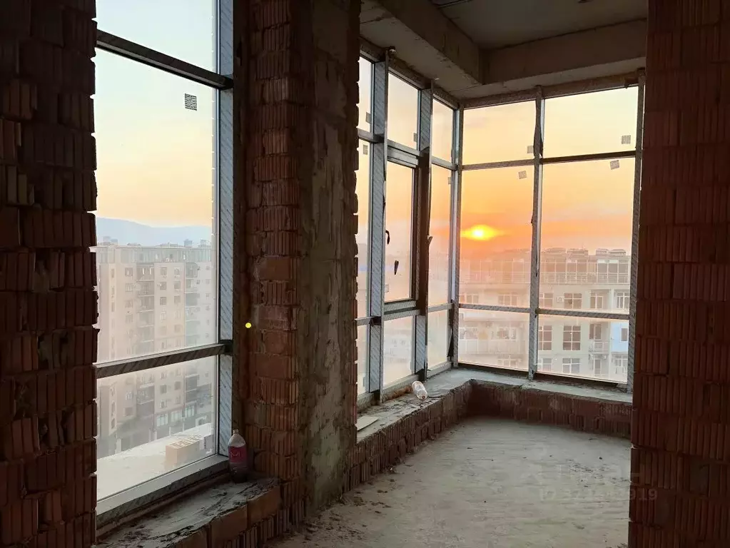 2-к кв. Дагестан, Каспийск просп. Акулиничева, 4 (57.9 м) - Фото 1