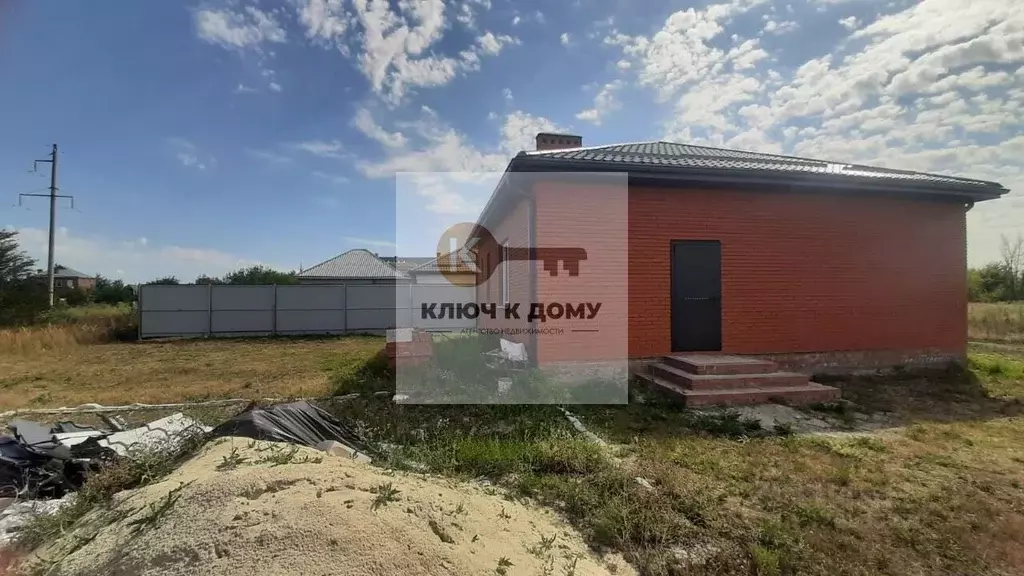 Дом в Ростовская область, Аксайский район, Ольгинская ст-ца пер. ... - Фото 1