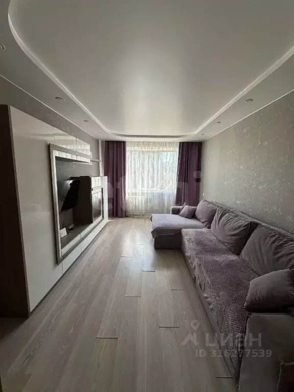 3-к кв. Татарстан, Казань ул. Фатыха Амирхана, 24 (70.0 м) - Фото 0