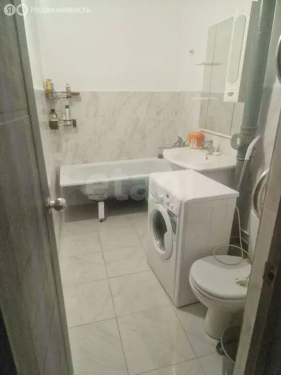 Квартира-студия: Якутск, улица Летчицы Веры Захаровой, 15/4 (27 м) - Фото 1