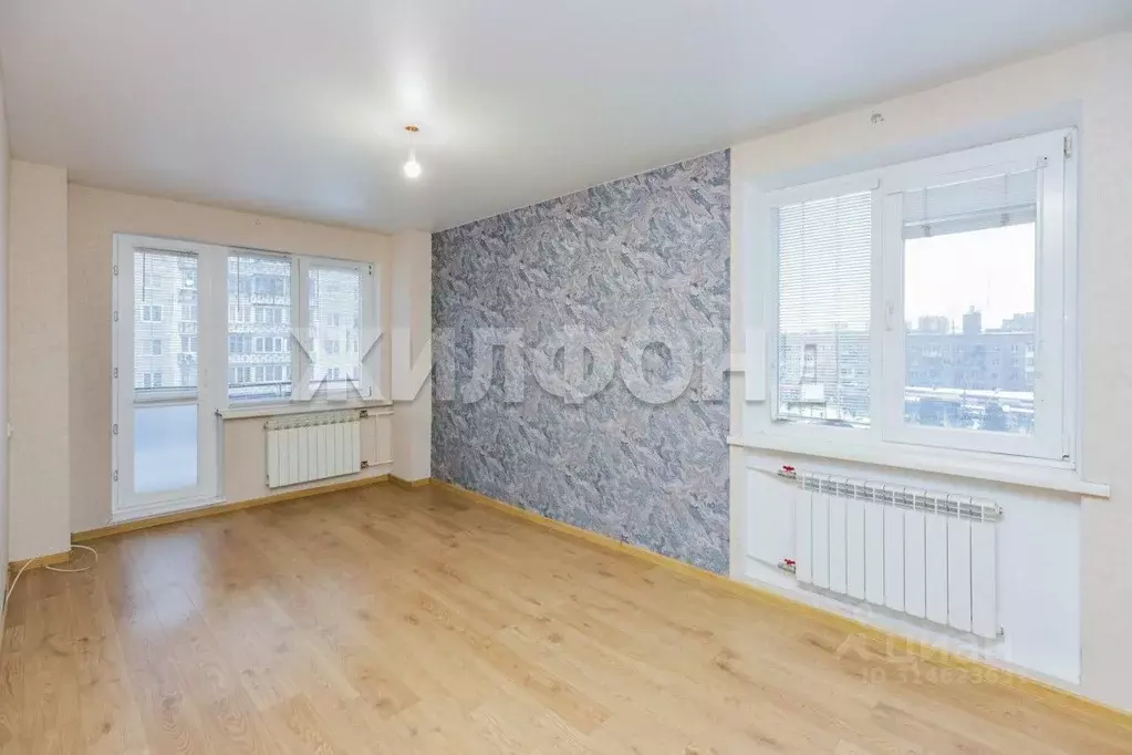 3-к кв. Новосибирская область, Новосибирск ул. Кошурникова, 18 (58.8 ... - Фото 0