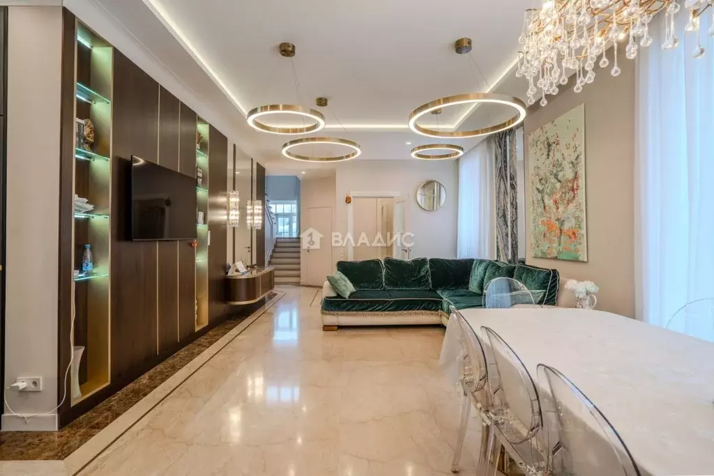 Дом в Московская область, Мытищи городской округ, пос. Вешки ул. ... - Фото 1