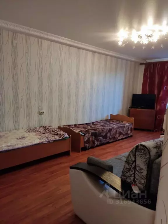 2-к кв. Саратовская область, Соколовый рп, ДОС мкр 13 (45.0 м) - Фото 1