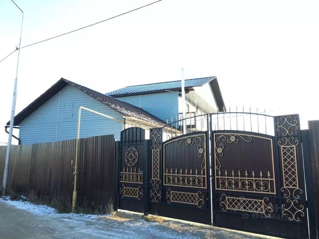 Дом в Саха (Якутия), с. Пригородный ул. Садовая, 2 (168 м) - Фото 2