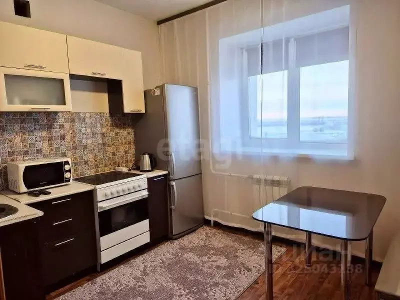 2-к кв. Ямало-Ненецкий АО, Новый Уренгой просп. Мира, 22к3 (63.0 м) - Фото 1