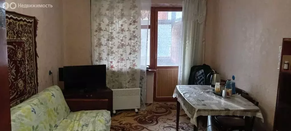2-комнатная квартира: Армянск, Симферопольская улица, 1 (46.1 м) - Фото 1