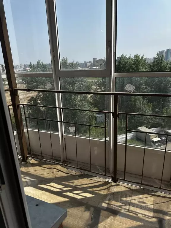 2-к кв. Красноярский край, Красноярск Северное ш., 48А (58.0 м) - Фото 0