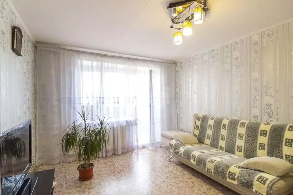 2-к кв. Татарстан, Набережные Челны ул. Шамиля Усманова, 13 (54.0 м) - Фото 0