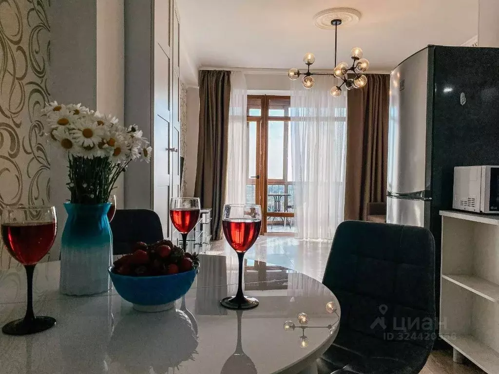 2-к кв. Севастополь проезд Рубежный, 28 (68.7 м) - Фото 1