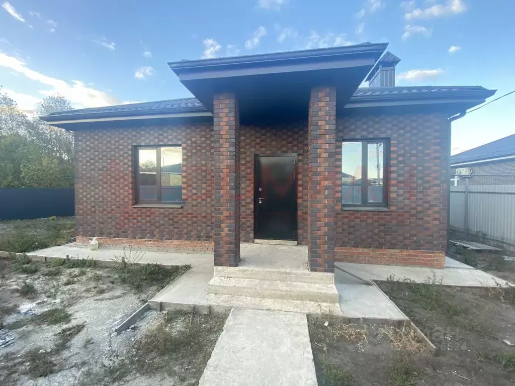 Дом в Ростовская область, Аксай ул. Речников (100 м) - Фото 1