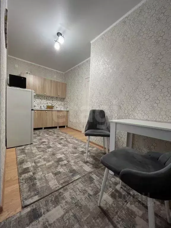 1-к кв. Крым, Симферополь ул. Дарвина (45.0 м) - Фото 1