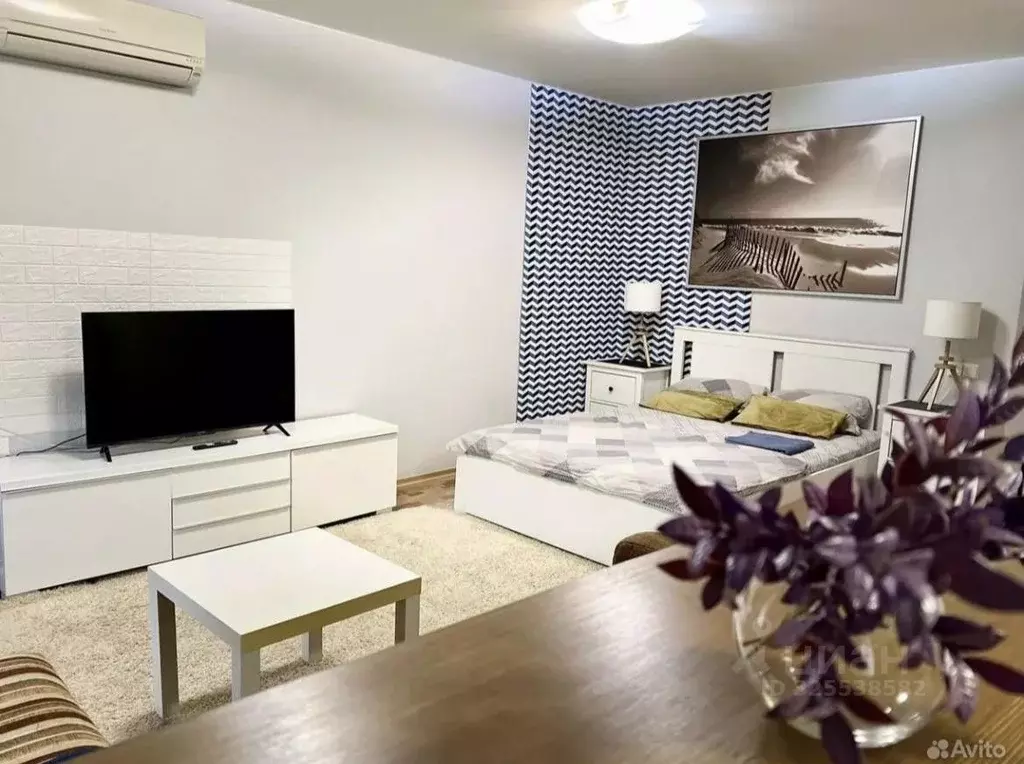 1-к кв. Омская область, Омск просп. Карла Маркса, 37 (35.0 м) - Фото 1