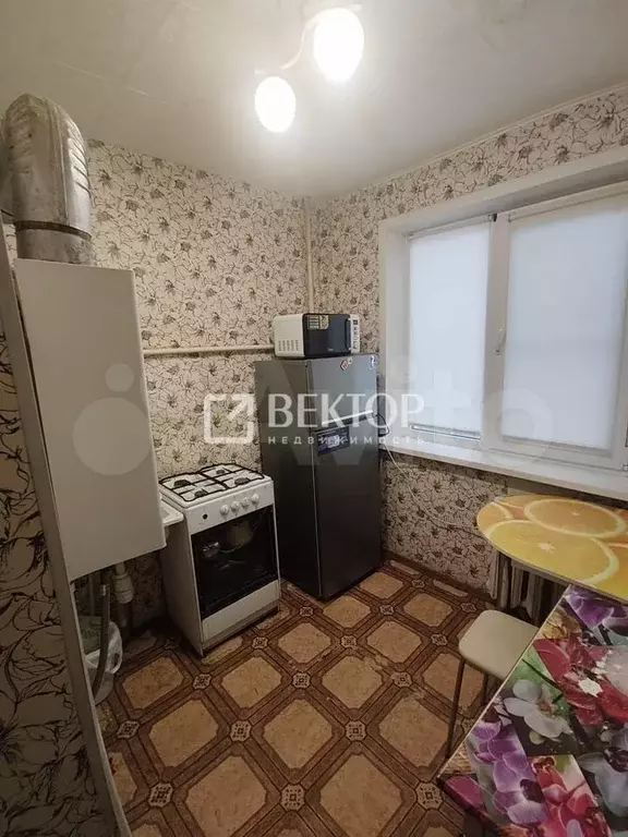 1-к. квартира, 31 м, 4/5 эт. - Фото 0