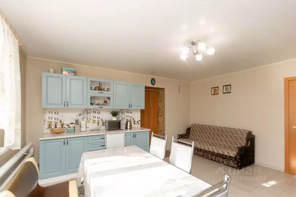 Дом в Оренбургская область, Оренбургский район, Весенний сельсовет, ... - Фото 1