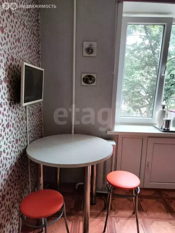 4-комнатная квартира: Стерлитамак, Коммунистическая улица, 55 (61 м) - Фото 1