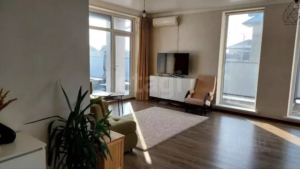 Дом в Белгородская область, Старый Оскол ул. Марышкин лог, 1 (106 м) - Фото 1