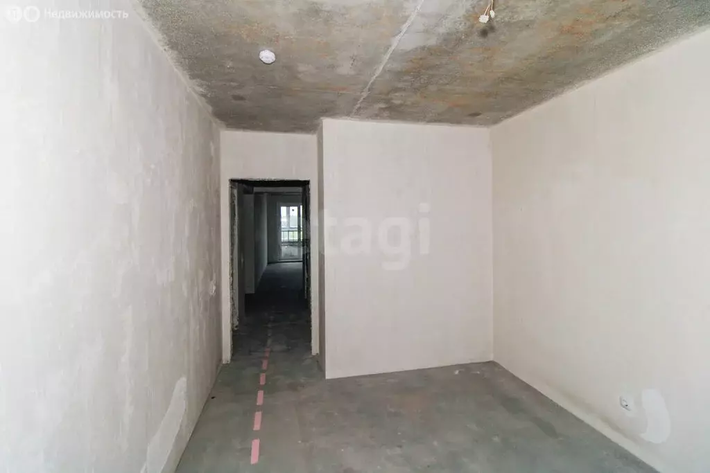 3-комнатная квартира: Тюмень, улица Анатолия Клиндюка, 3 (78.5 м) - Фото 2