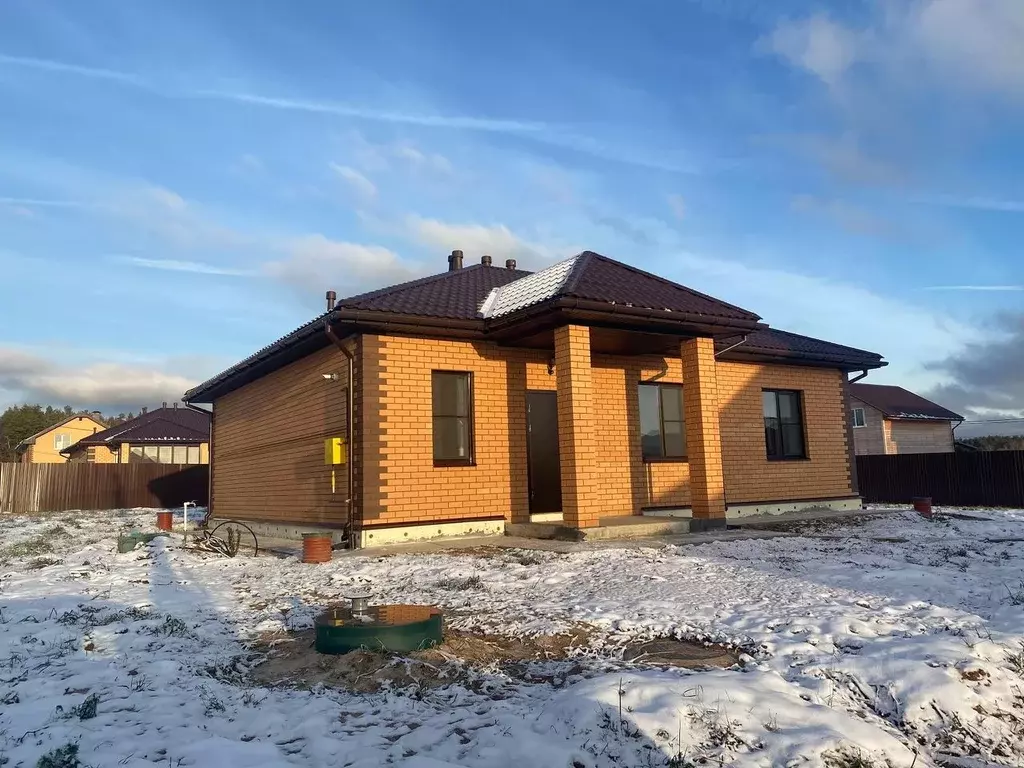 Дом в Московская область, Чехов муниципальный округ, д. Костомарово, ... - Фото 1