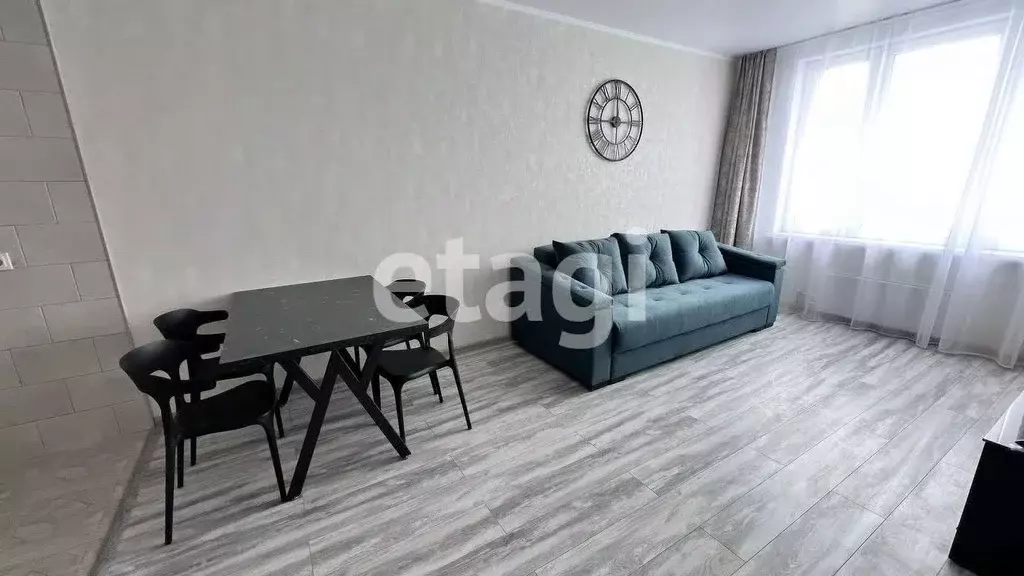 3-к кв. Красноярский край, Красноярск ул. 78-й Добровольческой ... - Фото 2